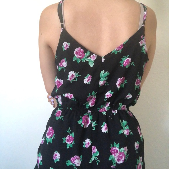 Floral Romper - Picture 2 of 3